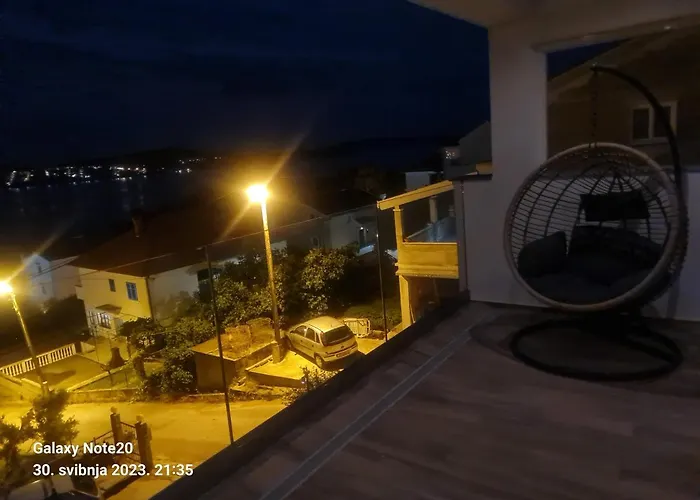 Penthouse Seaview * Traù