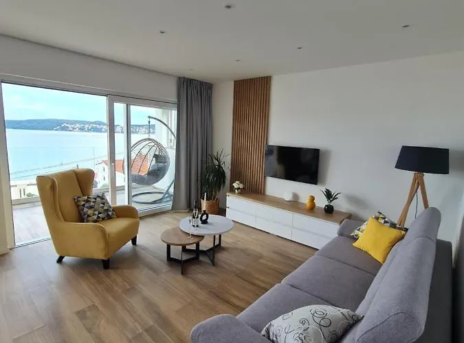 Penthouse Seaview Apartment Trogir